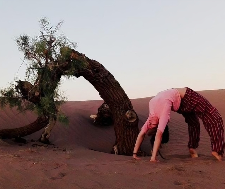 Posture nature, pratiquée pour délier le dos