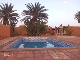 Piscine du bivouac de la palmeraie